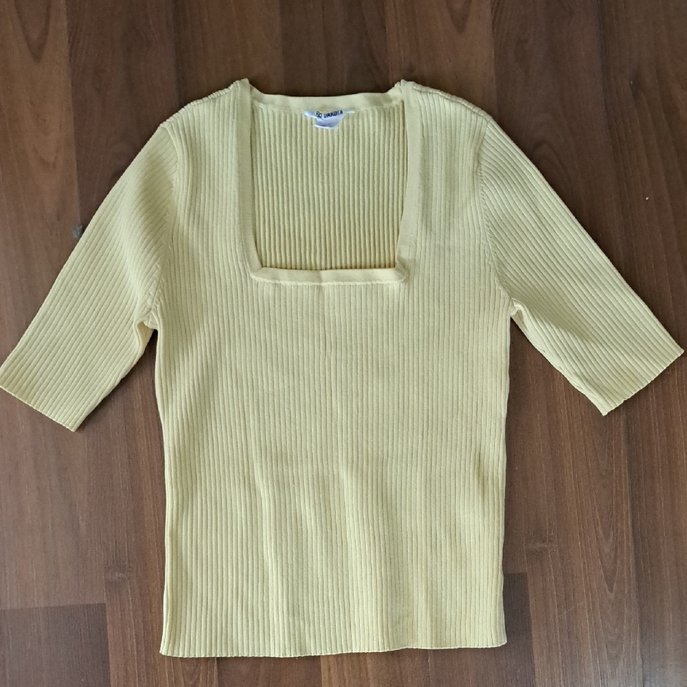 BB Dakota Light Yellow Ribbed Top